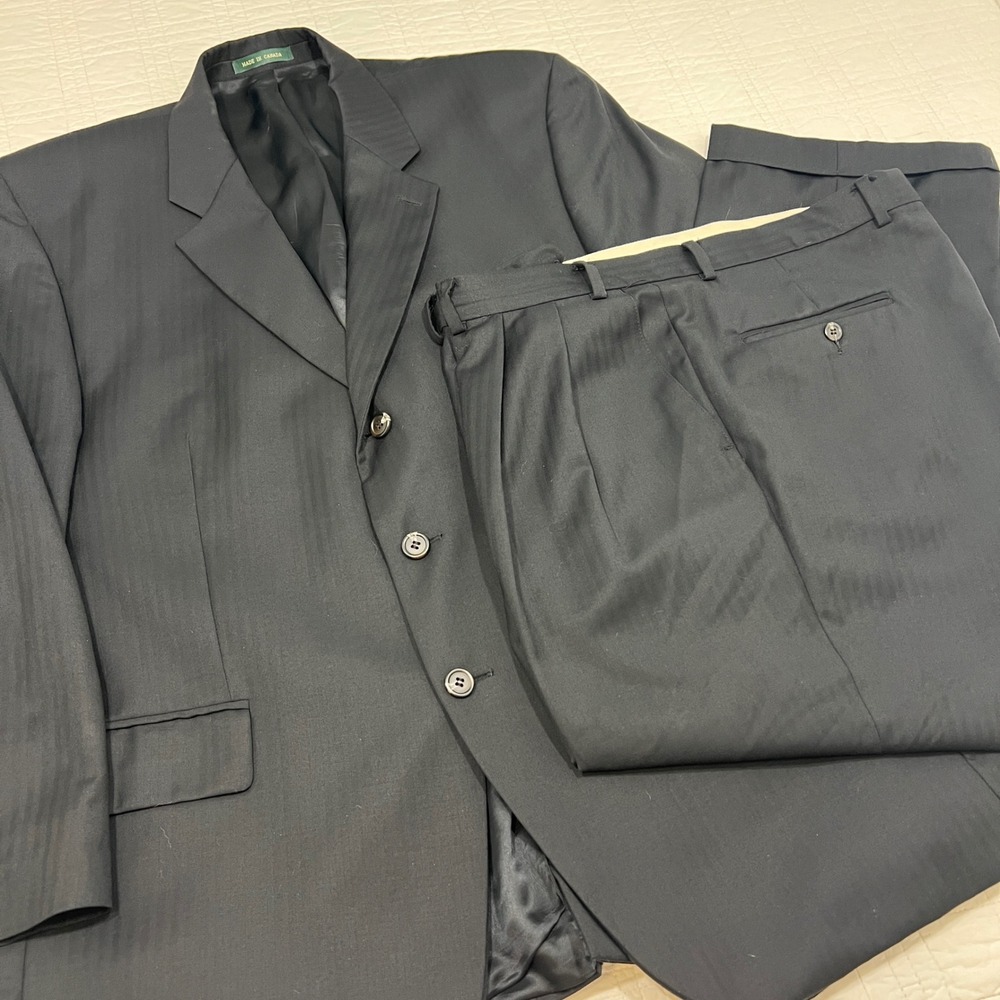 Lauren Ralph Lauren Mens Black Herringbone Wool 3 Button Suit 46R Pleated Canada